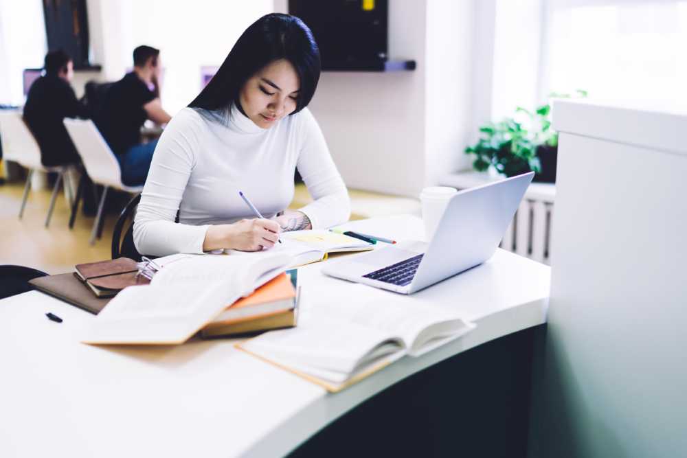 Is a Fully Online Degree Worth it in the Philippines?